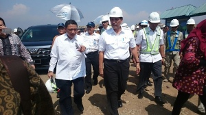 Luhut: Kinerja Dirut Pelindo IV Harus Ditiru BUMN Sejenis