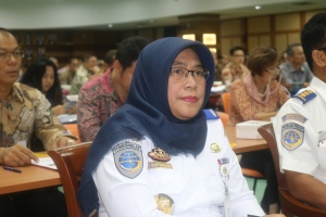 Kemenhub - Aptrindo Tertibkan Angkutan Barang
