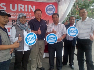 Aptrindo DKI Dan BNN Lakukan Tes Urine Pengemudi Truk Trailer