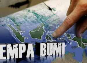 <b><i>Ratusan Rumah  Di Dompu Rusak Akibat Gempa </i></b>