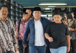 Ketua DPR RI Hadiri Pembukaan PON XIX di Kota Bandung