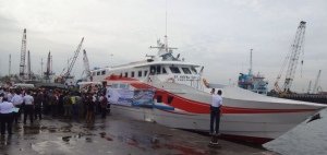 KM Expres Bahari 3B Layani Warga Kepulauan Seribu