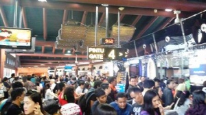 Pemerintah Gagap Hadapi Pertumbuhan Penumpang Angkutan Udara