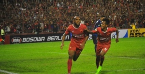 Penalti Antar PSM Tekuk Sriwijaya FC, Persela Bungkam Arema 