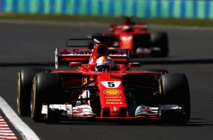 GP Hungaria: Vettel Juara, Hamilton Mengalah Pada Botas