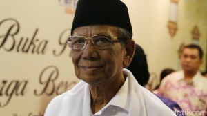 Mantan Ketua PBNU KH Hasyim Muzadi Meninggal Dunia