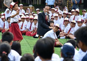 Presiden Mendongeng Untuk  Anak Indonesia