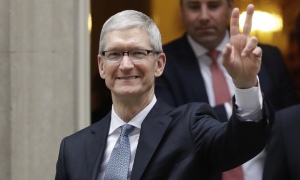 Tim Cook, Bos Apple : Berita Palsu Bunuh Pikiran Orang