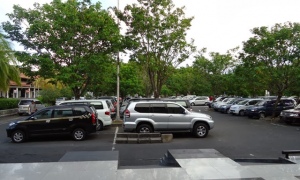 Tarif Parkir Bandara Ngurah Rai Naik, Ini Alasan AP I ...