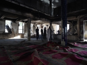 Hampir 60 Jamaah Tewas Dalam Serangan Bom Bunuh Diri Afghanistan