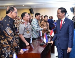 Presiden Jokowi: Yang Tidak Setuju Perppu Silakan Tempuh Jalur Hukum
