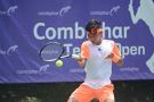 F4 Combiphar Open:  Sempat Linglung, Christo Tetap Beruntung