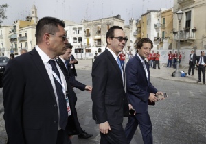 Tujuh Negara Mapan Berupaya Bantu Lebih Banyak Orang
