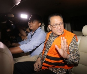 Mengagetkan, Ketua DPD RI Kena  OTT KPK