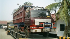 Menhub Optimalkan Jembatan Timbang dan Kapal Ro-ro