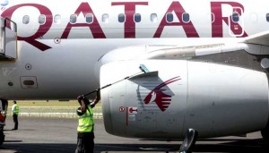 Isri Marah Suami Selingkuh, Qatar Lakukan Pendaratan Darurat