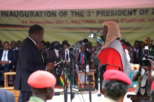 Mnangagwa Dilantik Sebagai Presiden