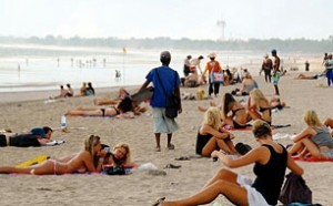 Kunjungan Wisman Asal Tiongkok ke Bali  Anjlok