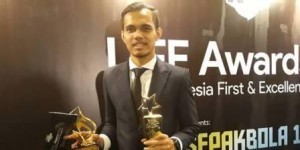 Rezaldi Hehanusa Pemain Muda Terbaik Liga 1 2017