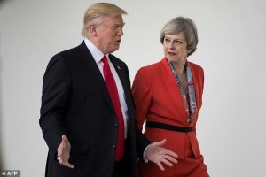 Trump Batal Ke London, Inggris Salahkan Protes Massa