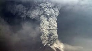 Gunung Agung Bali Kembali Erupsi