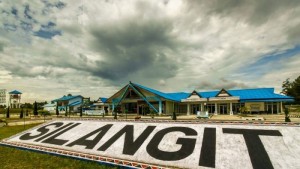 Luhut: Presiden Bilang, Bandara Serahkan Saja Sama Swasta