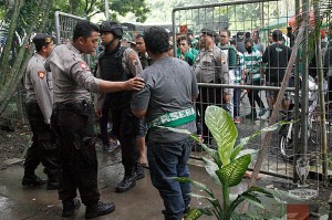 Duel PSMS Vs Persebaya Hasilkan Rp 737.870.000