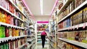 Tahun  Politik  Dikhawatirkan Mengganjal Investasi Menurunkan Lapangan Kerja 