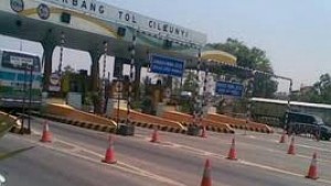 39 Ruas Tol Tarifnya Akan Diturunkan, Berikut Daftarnya