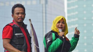 Ribuan Pengemudi Ojek Online Menuntut  Kesejahteraan dan Pengakuan