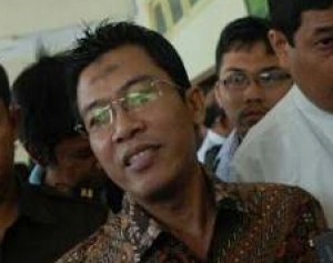 Misbakhun:  Rupiah Anjlok, Gubernur BI Malah Pergi ke Luar Negeri