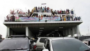 Puncak Mudik Lebaran ke Sumatera Melalui Merak Terjadi  H-2