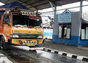 Mulai 1 Agustus  2018, Seluruh Truk Over Loading Akan Ditahan