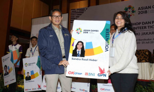 13 Ribu Volunteer Asian Games Gratis Naik Transjakarta