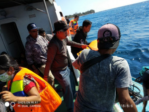Pasca Gempa, Pelayanan Penyeberangan Kayangan Lombok Timur - Poto Normal