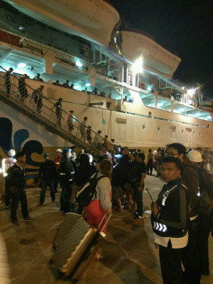 Sejumlah Kapal Dikerahkan Mengevakuasi Warga dan Wisatawan di Gili Trawangan