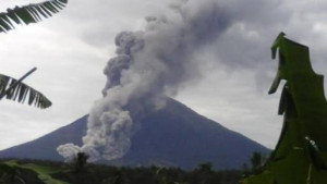 Garuda Alihkan Penerbangan Jakarta-Malang ke Surabaya