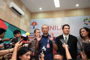 Mediasi Kemenpora Vs  Roy Suryo