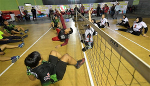 Menpora  Vs Atlet Difabel