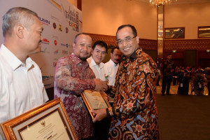 UPT Ditjen Hubla Banjir Penghargaan