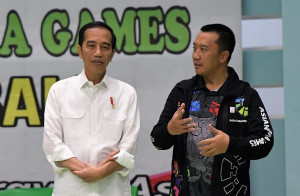 Menpora Ajak Masyarakat Dukung Indonesia Masuk 8 Besar