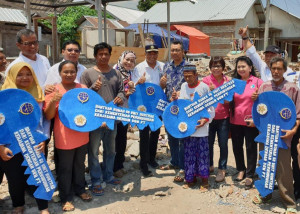 Dirjen Hubla Sumbang 25 Unit Rumah  Korban Gempa Lombok