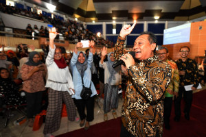 Dirut BTN Maryono Sampaikan Kuliah Umum ke Ribuan Mahasiswa IPB