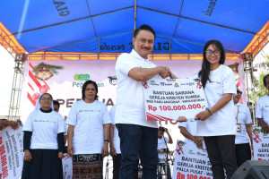 BUMN Berbagi  Hadir Di Waingapu Sumba Timur,  Salurkan Bantuan 1,155 Miliar
