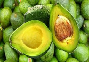 Suka Alpukat ? Jangan Lupa Dicuci, Ada Bakteri Berbahaya Bagi Tubuh