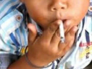 Singapura  Perluas Larangan Merokok Berdasarka Usia