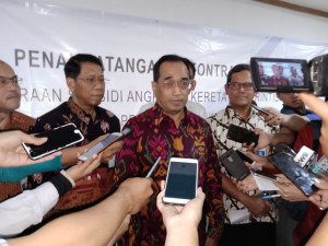 PT KAI Tandatangani Kontrak Subsidi  IMO dan KA Perintis Senilai Rp 1,297 Triliun