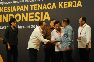 Himpuni Satukan Visi Hadapi Revolusi Industri ke-4