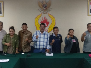 Golden Award SIWO PWI Pusat 2019  Berlangsung di Surabaya