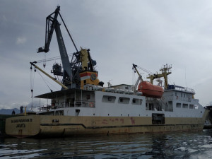 Pasca Bencana Tsunami Palu KM. Sabuk Nusantara 39 Diapungkan Kembali ke Laut